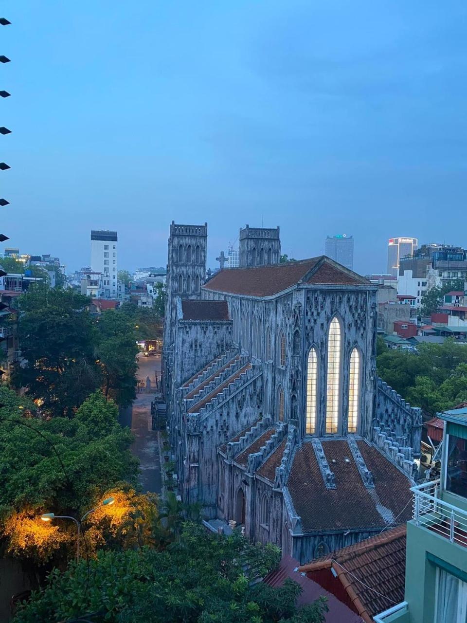 Hanoi Capital Premium Hotel Exteriör bild